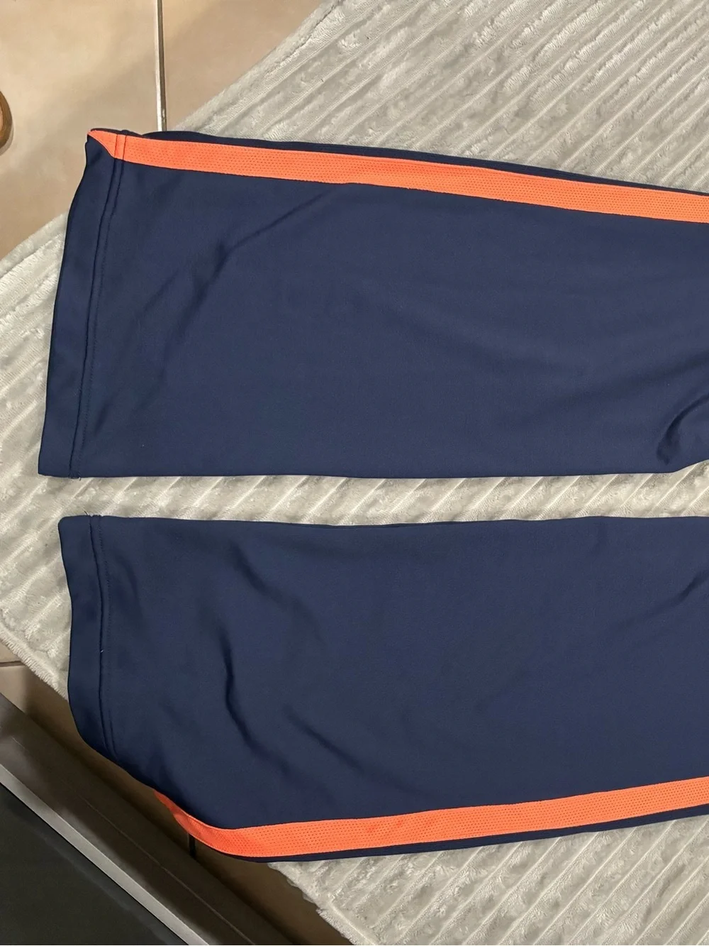 Nike Men's Dark Blue Athletic Joggers